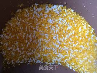 玉米粥的做法步骤:2