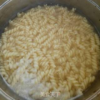 奶油培根意面的做法步骤:11