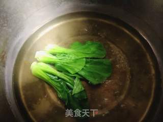 香菇南瓜剪刀面的做法步骤:5