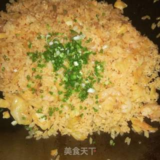 辣白菜虾仁炒饭的做法步骤：6