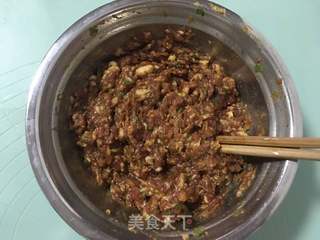 玫瑰花煎饺的做法步骤:2