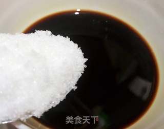 圆葱涝汁拌鱼皮的做法步骤:5