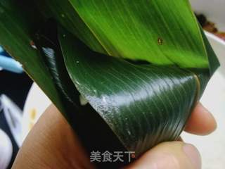 葡萄干红豆粽的做法步骤:8