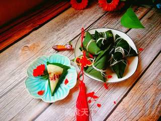葡萄干红豆粽的做法步骤:14