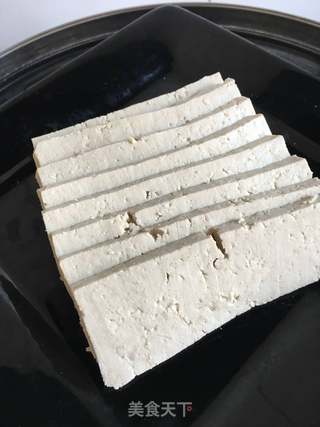 “蒸菜”五彩肉末蒸豆腐的做法步骤：2