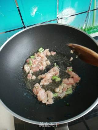 肉丁炒豆角的做法步骤：4