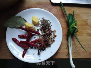 卤牛肉的做法步骤：5