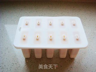 #芒果酸奶冰棒的做法图解7