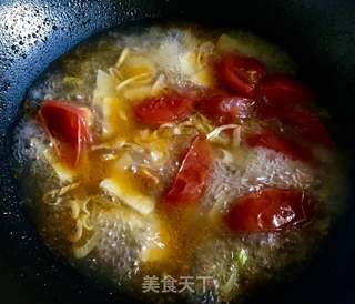 番茄土豆蛋汤的做法步骤:6