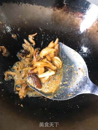 广式虾皇粉丝煲的做法步骤：5