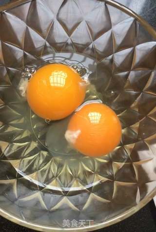 方便面火腿鸡蛋卷的做法步骤：7