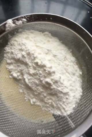 彩虹蛋糕卷的做法步骤:4