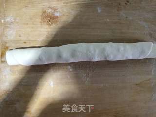 小葱椒盐花卷的做法步骤:9