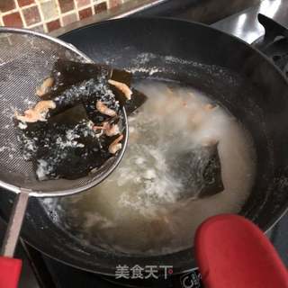 韩式火腿泡菜汤的做法步骤：3