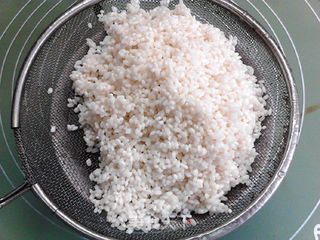 红豆花生玫瑰粽的做法步骤:7