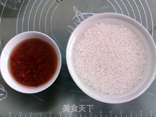 坛子肉红豆粽的做法步骤:2