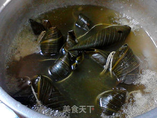 坛子肉红豆粽的做法步骤:19