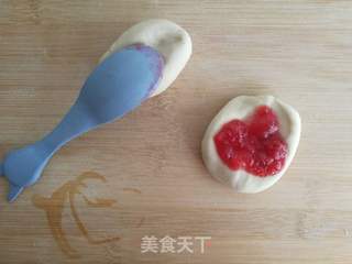蒸玫瑰花花卷的做法步骤:3