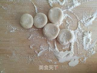 蒸玫瑰花花卷的做法步骤:4