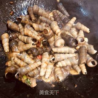 酱爆钉螺的做法步骤:4