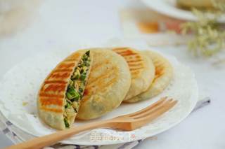 烫面韭菜鸡蛋馅饼的做法步骤:11