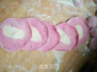 火龙果彩色饺子的做法步骤:11