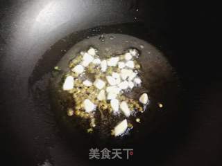 油泼黑豆苗的做法步骤:8