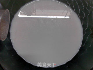 凯蒂猫玫瑰牛奶布丁的做法步骤:4