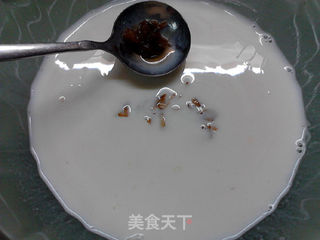 凯蒂猫玫瑰牛奶布丁的做法步骤:7