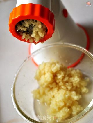 蒜蓉海鲜小咖的做法步骤：5