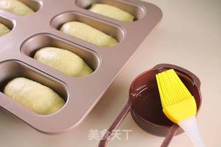 简单易学的早餐面包的做法步骤:10