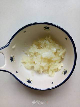 蒜蓉粉丝蒸虾的做法步骤:8