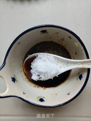 蒜蓉粉丝蒸虾的做法步骤:11
