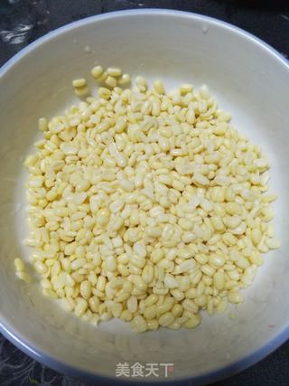奶香绿豆糕的做法步骤:2