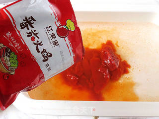 夏季涮食首选【浓汤红番茄火锅】的做法步骤:6