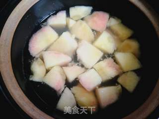 水蜜桃糖水的做法步骤:6