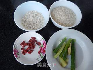 西兰花乌鸡粥的做法步骤:2