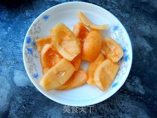 冰糖枇杷的做法步骤:2