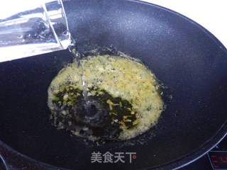 红椒拌裙带菜的做法步骤:5