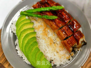 儿童鳗鱼牛油果拌饭的做法步骤:7