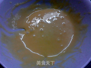 凯蒂猫蓝莓戚风蛋糕的做法步骤:5