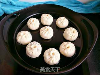 生煎芹菜猪肉包的做法步骤:6