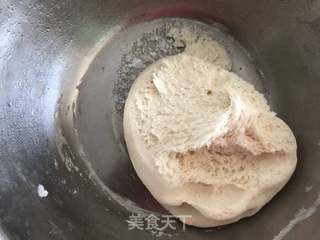 生煎花卷的做法步骤:2