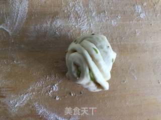 生煎花卷的做法步骤:11