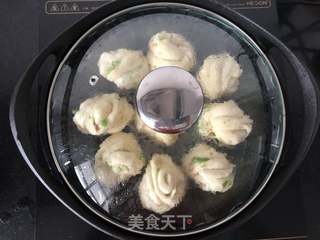 生煎花卷的做法步骤:16
