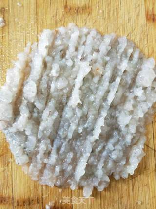 鲜虾水饺的做法步骤:3