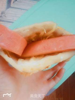 鸡蛋灌饼的做法步骤：16