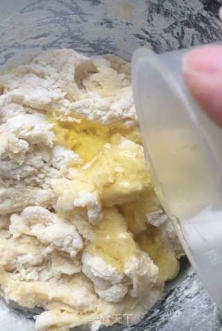 挂霜麻花的做法步骤:4