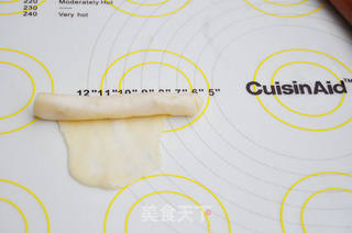 蛋黄酥的做法步骤:8