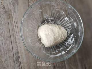 葡萄干馒头卷的做法步骤:4